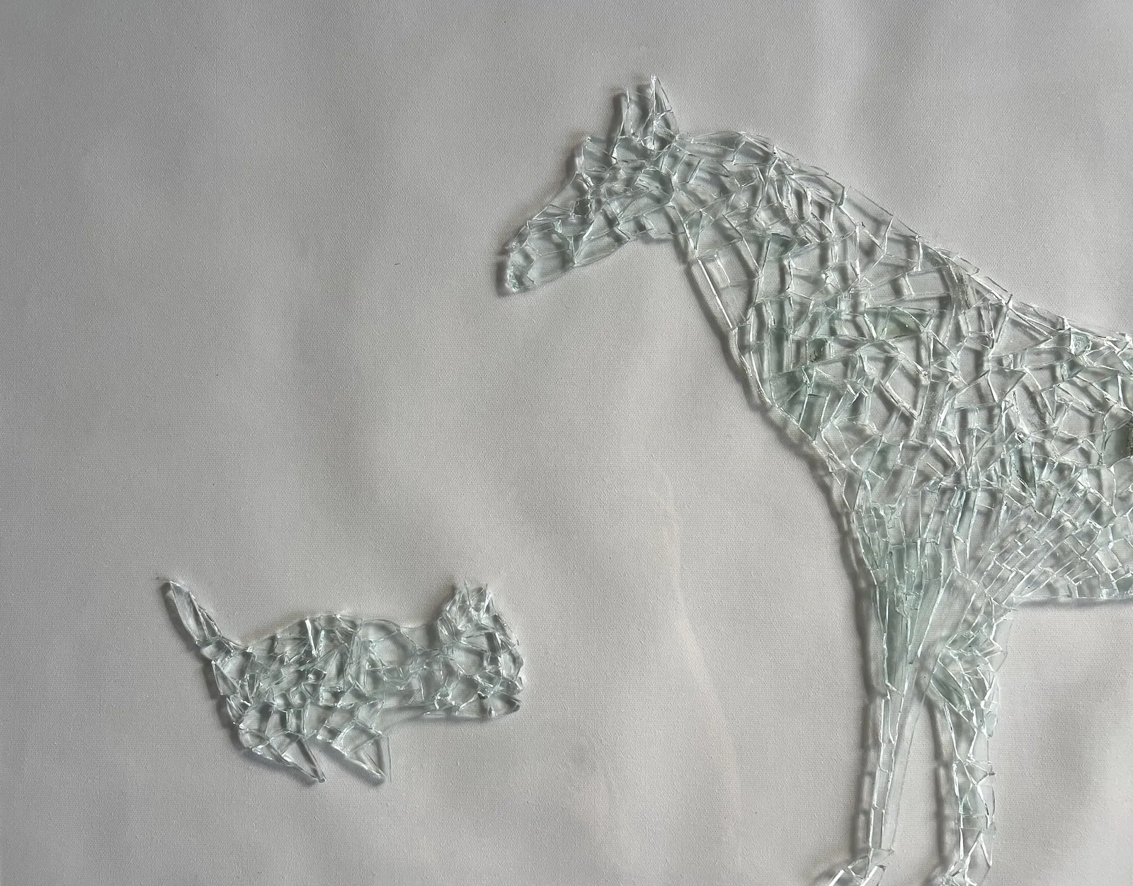 Image of «Кіт і Кінь»  by ANNA VERIKI, size: 80x100 cm, made of Plexiglass, glass shards, from Kyiv  Photo 7 of 8.