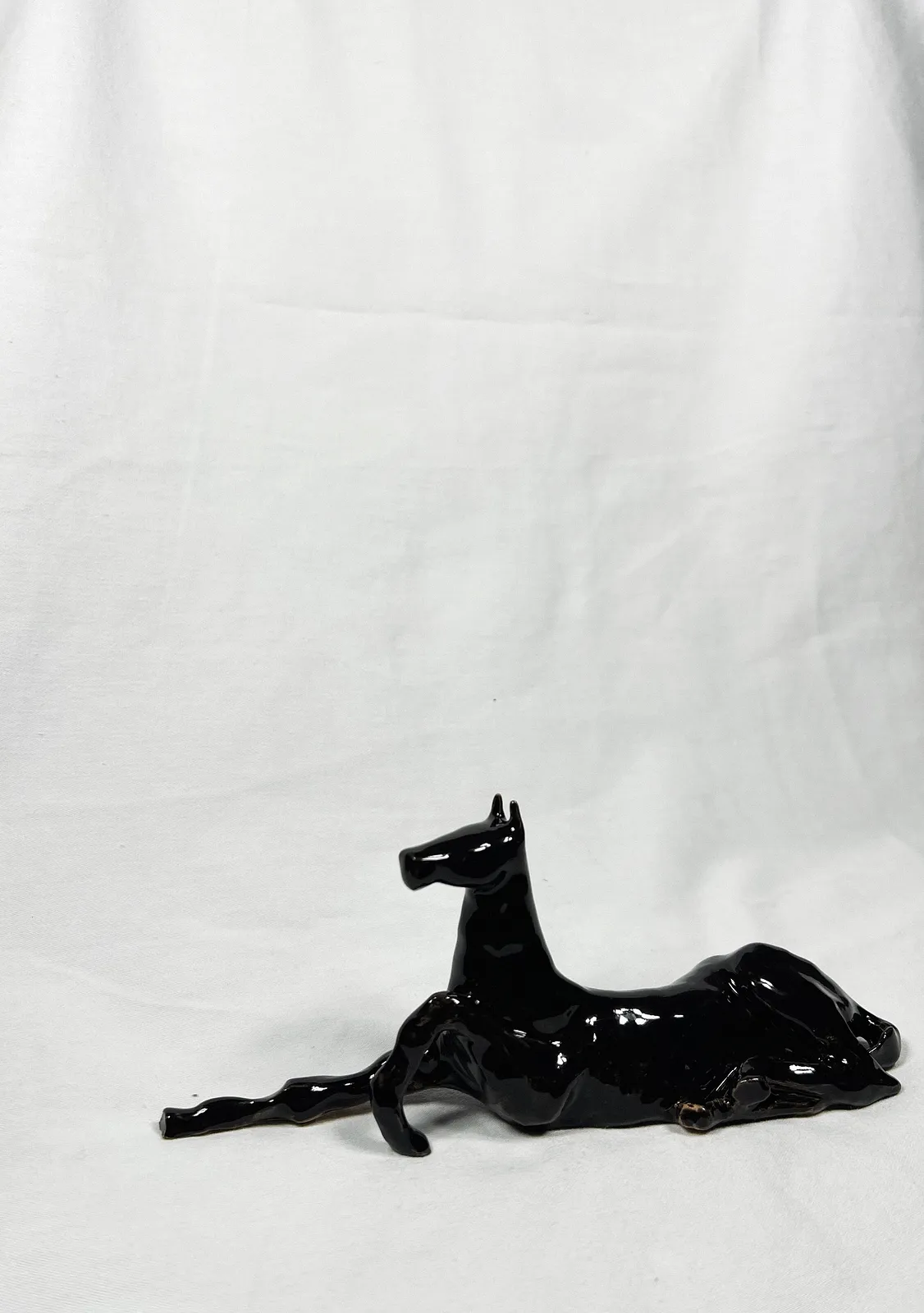Image of “Tamed/Untamed horse”  by ANNA VERIKI, size: 27x12x9 cm , made of Ceramic , Sculpture medium, from Kyiv, Ukraine, priced at €700 Photo 4 of 11.