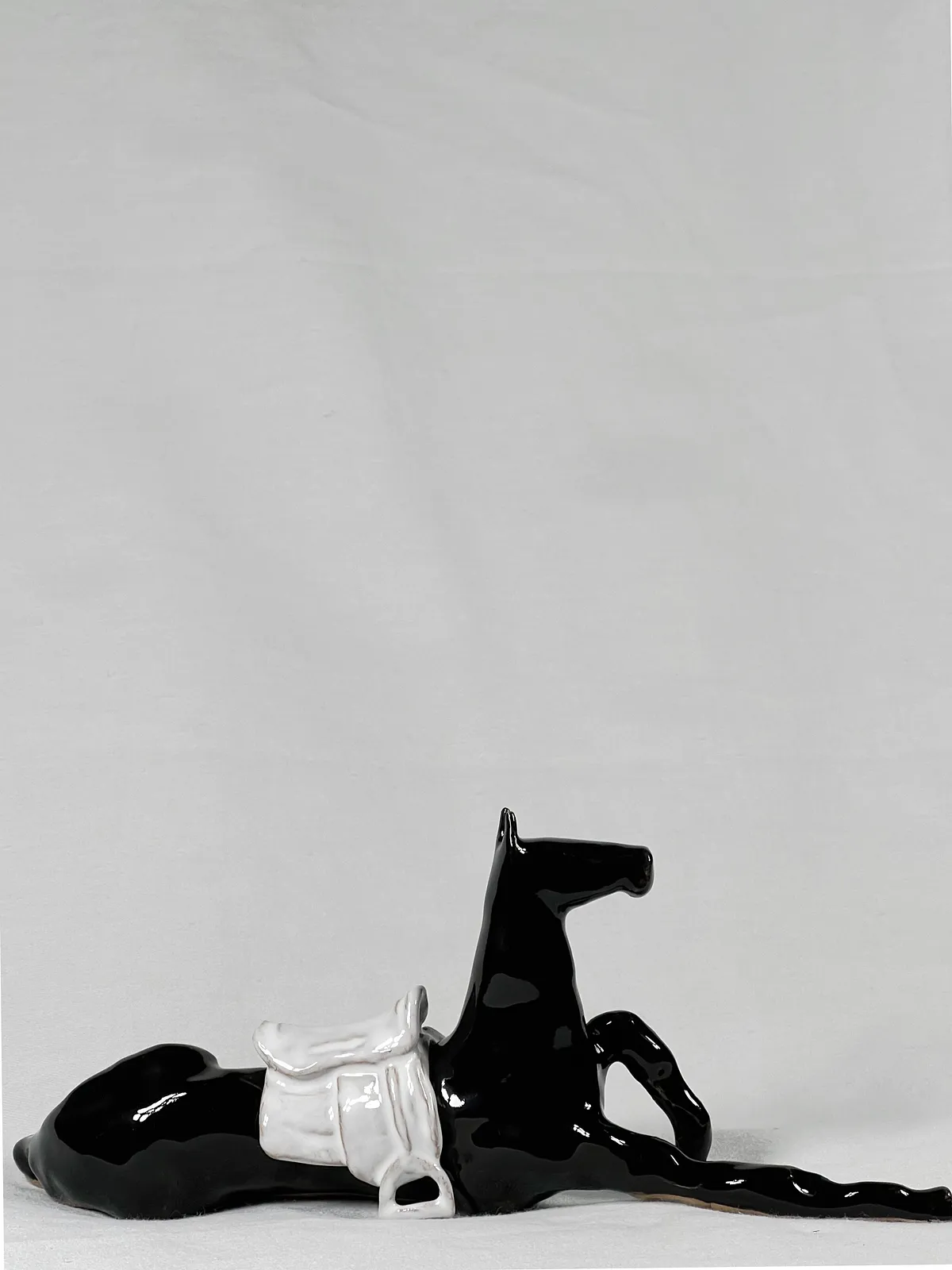 Image of “Tamed/Untamed horse”  by ANNA VERIKI, size: 27x12x9 cm , made of Ceramic , Sculpture medium, from Kyiv, Ukraine, priced at €700 Photo 3 of 11.