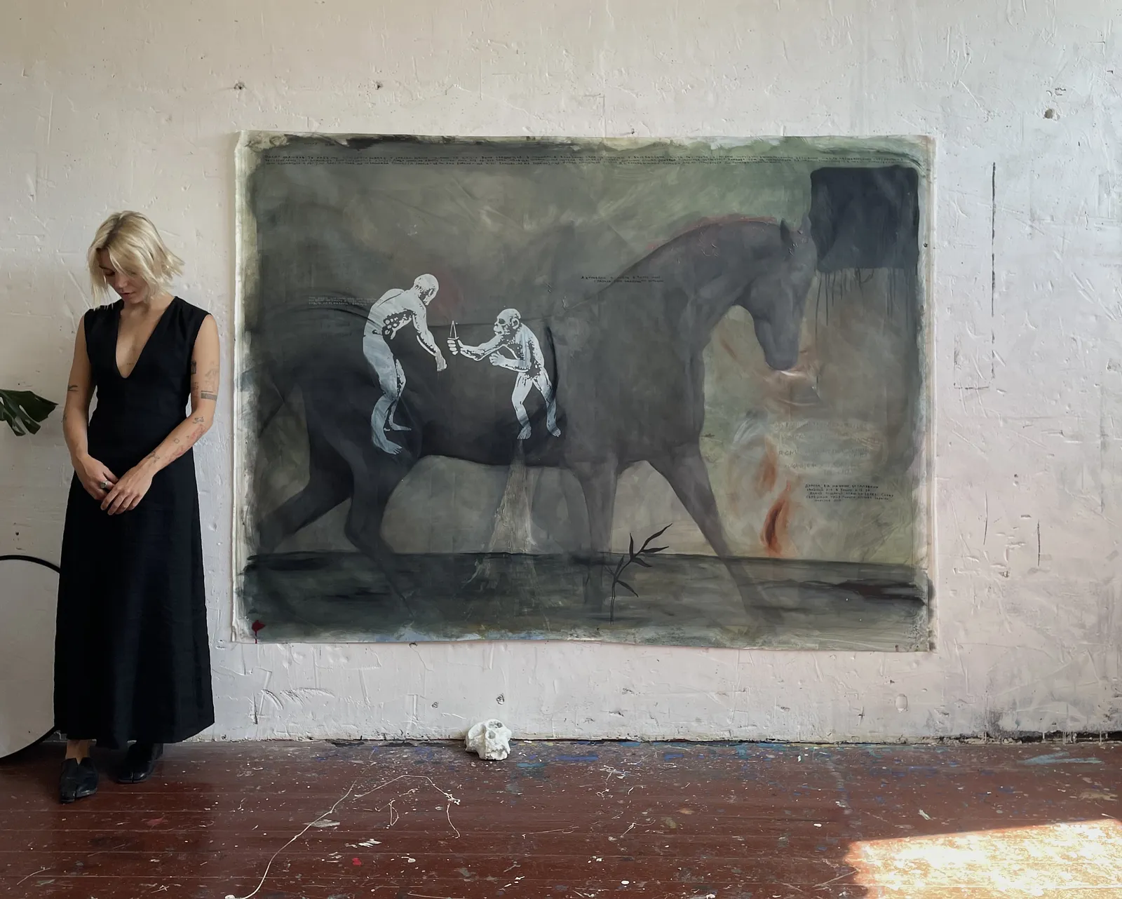 Image of “Layer 8” by ANNA VERIKI, size: 145x200cm , made of Oil on canvas , Painting medium, from Kyiv , part of the Series 1 series, priced at €4000 Photo 4 of 5.